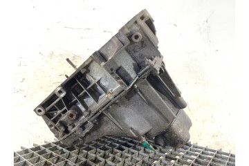 GEARBOX RENAULT SCENIC II 8200210038 1 6 113KM 03 10 Car type passenger cars