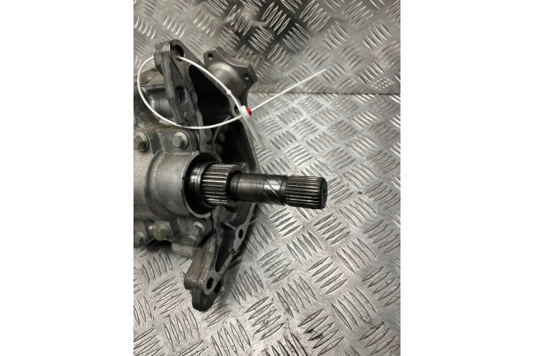 GEAR BOX REDUCER DACIA DUSTER II 2 4X4 331175457R 331037110R Part manufacturer Dacia OE