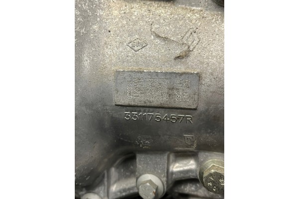 GEAR BOX REDUCER DACIA DUSTER II 2 4X4 331175457R 331037110R Product weight with unit packaging 6 kg