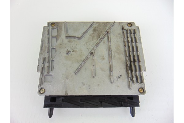 08677708A CENTRALITA MOTOR UCE VOLVO S60 BERLINA