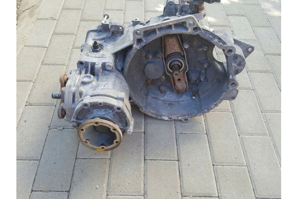 Volkswagen Golf II 1984 Manual 5 speed gearbox Part manufacturer Volkswagen OE