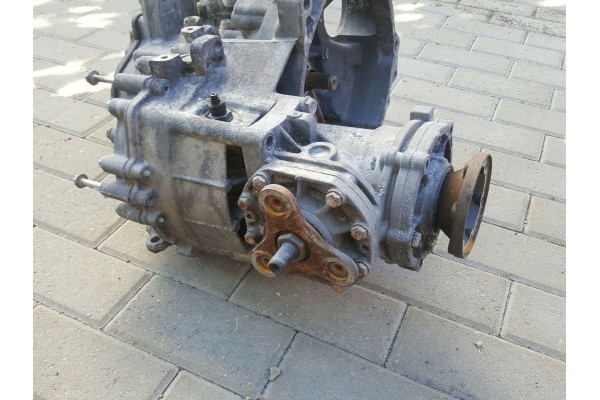 Volkswagen Golf II 1984 Manual 5 speed gearbox Catalog number of the part 02C409107B