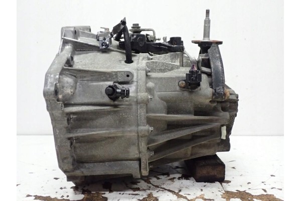 GEARBOX FWD PF6074 MERCEDES VITO III 447 W447 1 7 CDI 102KM 21R FV Catalog number of the part CM PF6 PF6074 PF6 074 321011397R