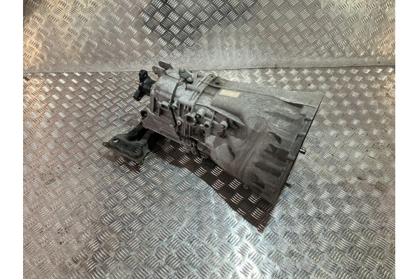 MANUAL GEARBOX MERCEDES C CLASS W205 1 6 CDI 716700