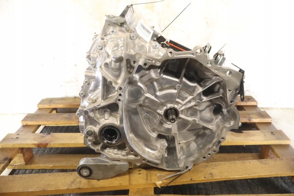 GEARBOX AUTOMATIC TOYOTA COROLLA CROSS XG10 2 0HYBRID 1VM