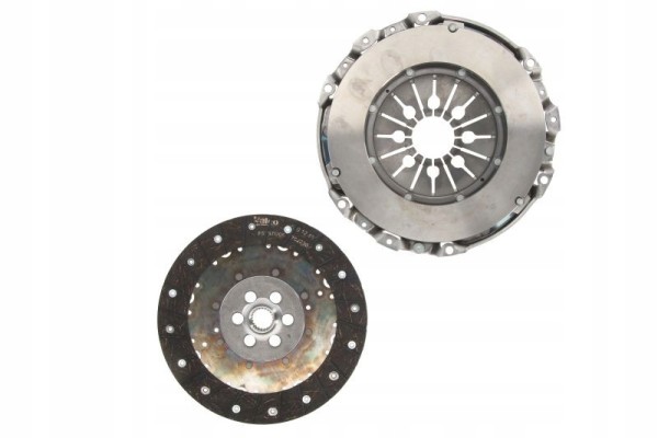 Clutch clutch set set VALEO 826777 Catalog number of substitutes AISIN KE OP46R BORG BECK HK2131 CLUTCHNUS MCK3244 COMLINE ECK23