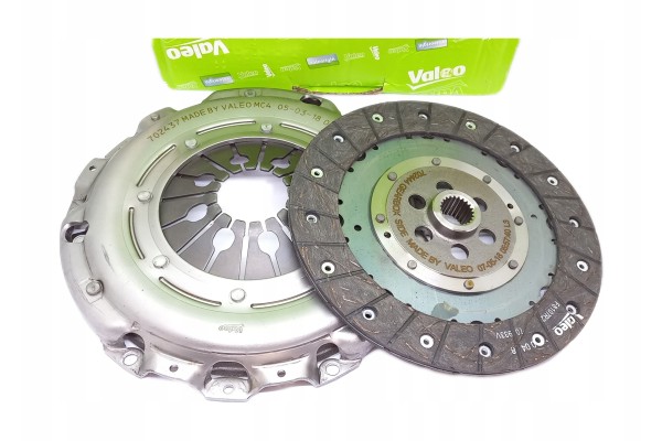 Clutch clutch set set VALEO 826777 Catalog number of the original CADILLAC 55578718 CADILLAC 93181953 OPEL 5666012 OPEL 6606003 