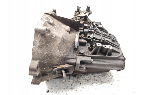 Citroen C4 Picasso Manual 6 speed gearbox 1 6 HDi BlueHDi 115 Engine type diesel
