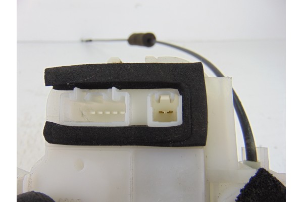 2 PIN CERRADURA PUERTA TRASERA DERECHA SUBARU FORESTER (S12/SH)