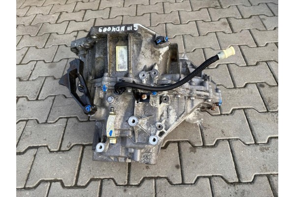 RENAULT SCENIC III 1 6 DCI GEARBOX ND4 009 130tys km Part manufacturer Renault OE