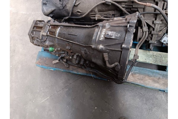 GEARBOX KIA SERENTO II 2 5 X4BA4 Catalog number of the part X4BA4