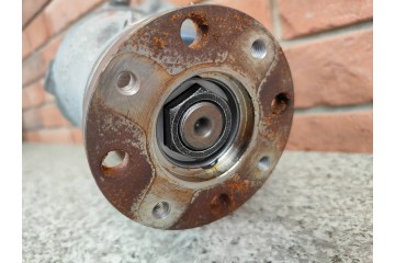 BMW G20 G30 B57 F10 N57 3 0D BRIDGE DIFFERENTIAL FRONT 2 47 7584517 8635699 Installation side front