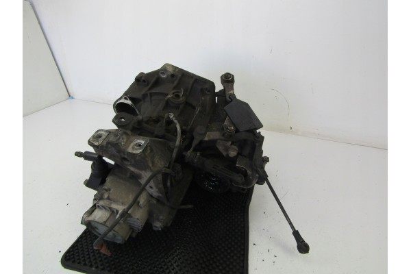 SKODA OCTAVIA AND 1U MANUAL GEARBOX 1 6 102KM AVU 5B MT DUU Transmission type manual