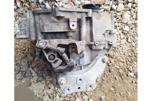 AUDI A3 1 8TFSI GEARBOX KXD