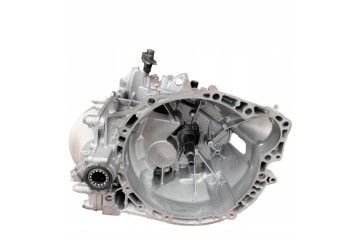 Gearbox housing Peugeot 607 2 2 HDI 20MB03 Catalog number of the part Obudowa Skrzynia biegow 20MB03