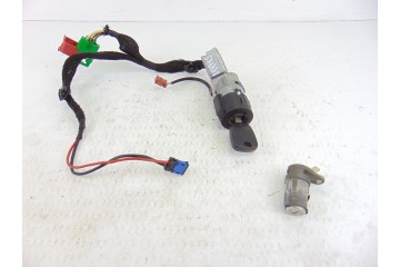 ANTIRROBO / LLAVE CONTACTO PEUGEOT 307 (S1)(04.2001)
