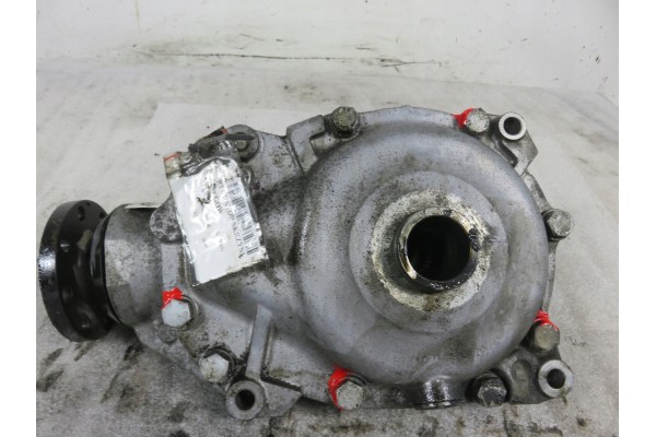 FRONT DIFFERENT BRIDGE BMW X3 E83 2 0 and 7531797 4 10 Car type 4x4 SUV