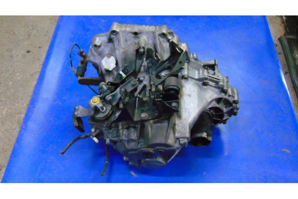 GEARBOX 6 GEARS 2 0D4D TOYOTA AVENSIS T27 09 18R Part manufacturer Toyota OE