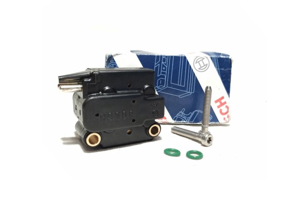Electric motor BOSCH F 026 T03 002