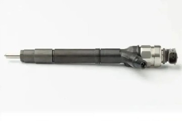 INJECTOR DCRI107640 DENSO TOYOTA COROLLA VERSO