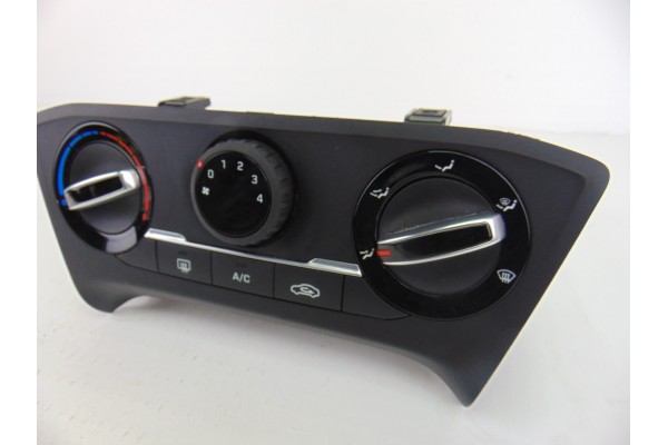 97250-C8010 MANDO CLIMATIZADOR HYUNDAI I20 (GB) Classic 2015 97250-C8010 194195 HYUNDAI - 4