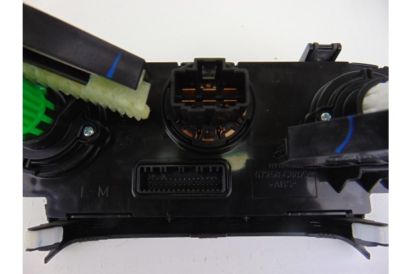 97250-C8010 MANDO CLIMATIZADOR HYUNDAI I20 (GB) Classic 2015 97250-C8010 194195 HYUNDAI - 5