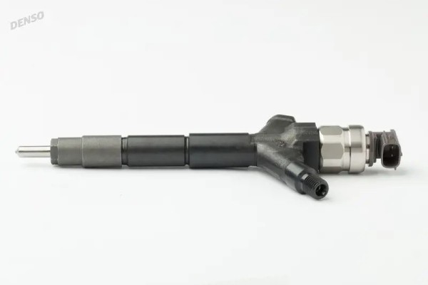 INJECTOR DCRI301060 DENSO NISSAN NAVARA NP300 Part manufacturer Denso