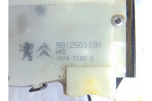 9812501180 CERRADURA PUERTA TRASERA DERECHA PEUGEOT 208