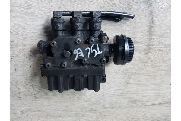 VALVE ECAS MB MAN DAF Part manufacturer MAN OE