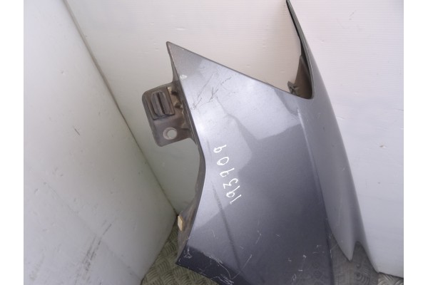 GRIS ALETA DELANTERA IZQUIERDA HYUNDAI GETZ (TB)