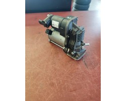 MERCEDES SUSPENSION COMPRESSOR A2213201704