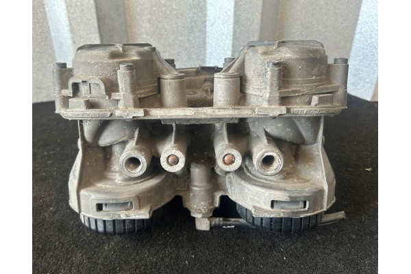REAR AXLE EBS MODULATOR DAF XF 106 G2 XG 2047121 4801061060 Part manufacturer DAF OE