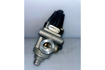 New pressure control valve 9753035030 WABCO Original Catalog number of the part 9753035030