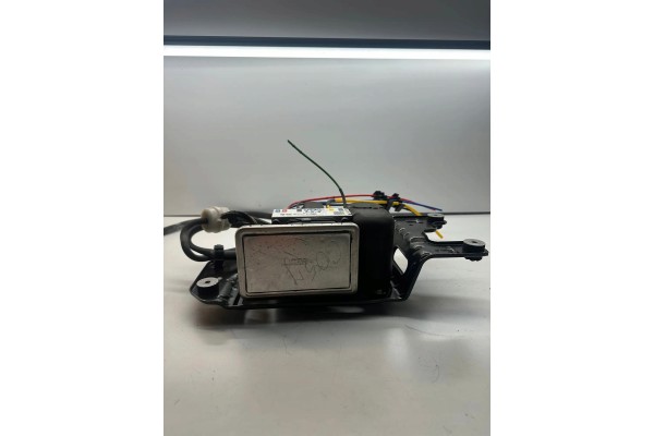 Suspension compressor BMW 6897112 3 0L diesel 195kW 2019 Part manufacturer BMW OE