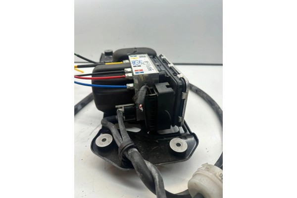 Compresor de suspensión BMW 6897112 3.0L Diésel 195kW 2019