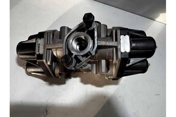 Valve APM Dehumidifier Iveco Hi Way S Way 5802223718 9325050040 Quality of parts according to GVO Q original with factory logo O