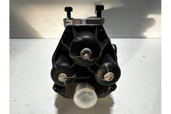 Valve APM Dehumidifier Iveco Hi Way S Way 5802223718 9325050040 Car type trucks