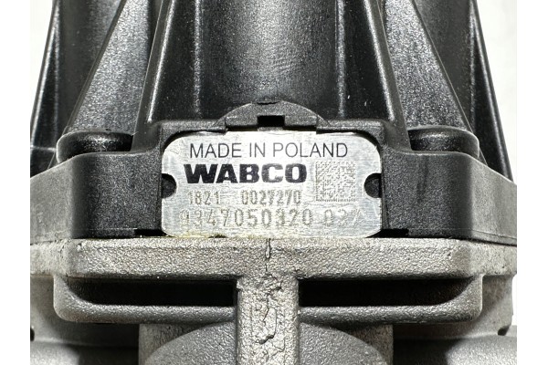 Válvula Deshumidificadora Iveco Hi-Way S-Way 5802223718 9325050040