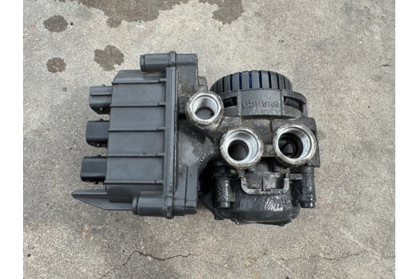 Valve Modulator EBS Mercedes Actros MP 4 Arocs Antos Atego A0004297524