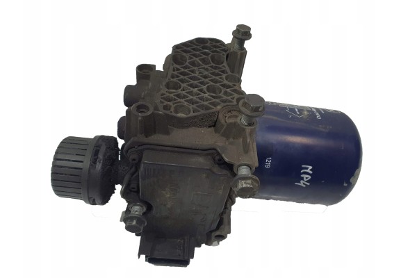 VALVE BASE DEHUMIDIFIER MERCEDES ACTROS MP4 Catalog number of the part A0014462264 K102144N01