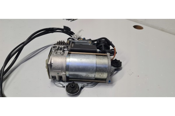 BMW E53 x5 Nivo Suspension Compressor For Four 4 Sides 4 Wheels Catalog number of the part 37226787617 37226779712 37220151015 3