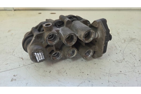multi circuit valve 6 way mercedes actros ae4510 knorr bremse