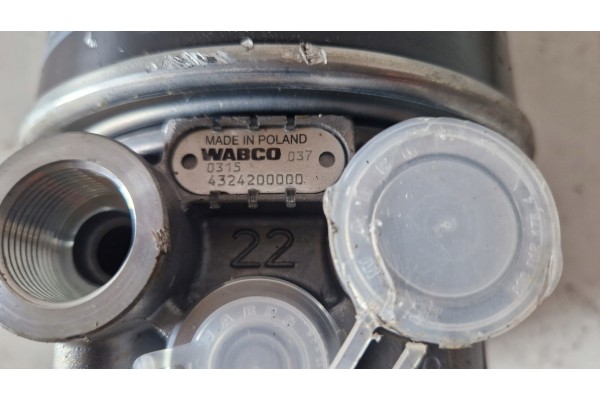 dehumidifier man tgx tgs 4324200000 wabco Part manufacturer MAN OE