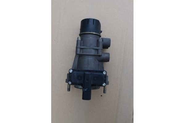 BRAKE MASTER VALVE MAN TGA K039569N00 KnorrBrems