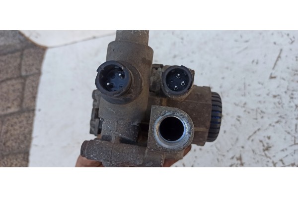 Válvula de Relé WABCO EBS 4802070010 4421977102