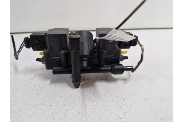 RANGE ROVER L322 VALVE AIR DISTRIBUTOR SUSPENSION 4725515660 Catalog number of the part 4725515660