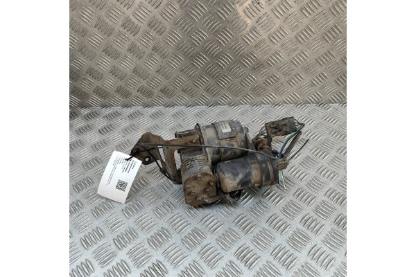 SUSPENSION COMPRESSOR CADILLAC ELDORADO COUPE 12487573 32004664 4 6L 220kw Catalog number of the part 12487573