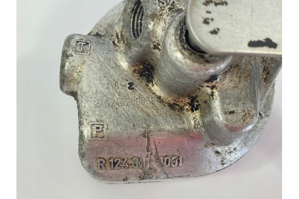 Válvula de Control de Nivel de Suspensión Trasera Mercedes W124 W126