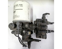 Air dryer base valve Iveco Stralis