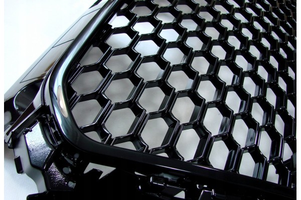 Rejilla Audi A3 8V 12- RSlook negro brillo BlackPiano panal con PDC